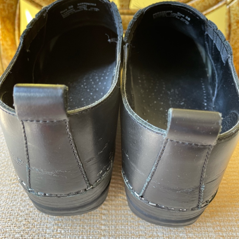 Dansko Professional XP Clogs - Picture 2 of 9